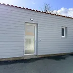 Pre Biais - Meubles Et Equipes En Plein Bocage Vendeen アパート Chavagnes-en-Paillers