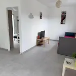 アパート Pre Biais - Meubles Et Equipes En Plein Bocage Vendeen *