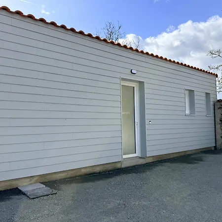 Pre Biais - Meubles Et Equipes En Plein Bocage Vendeen *