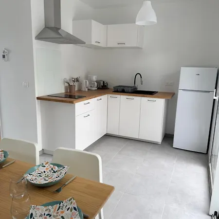 Pre Biais - Meubles Et Equipes En Plein Bocage Vendeen *